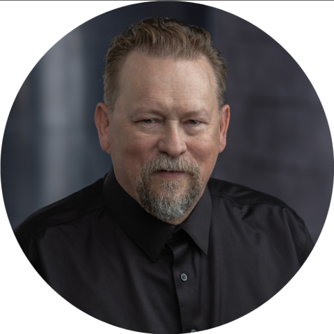 Headshot for Patrick Rapps